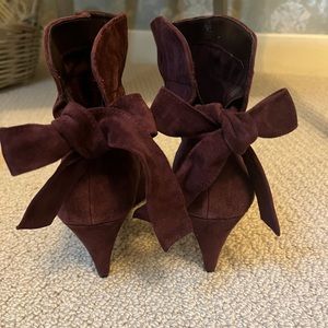 Women’s ankle boots suede